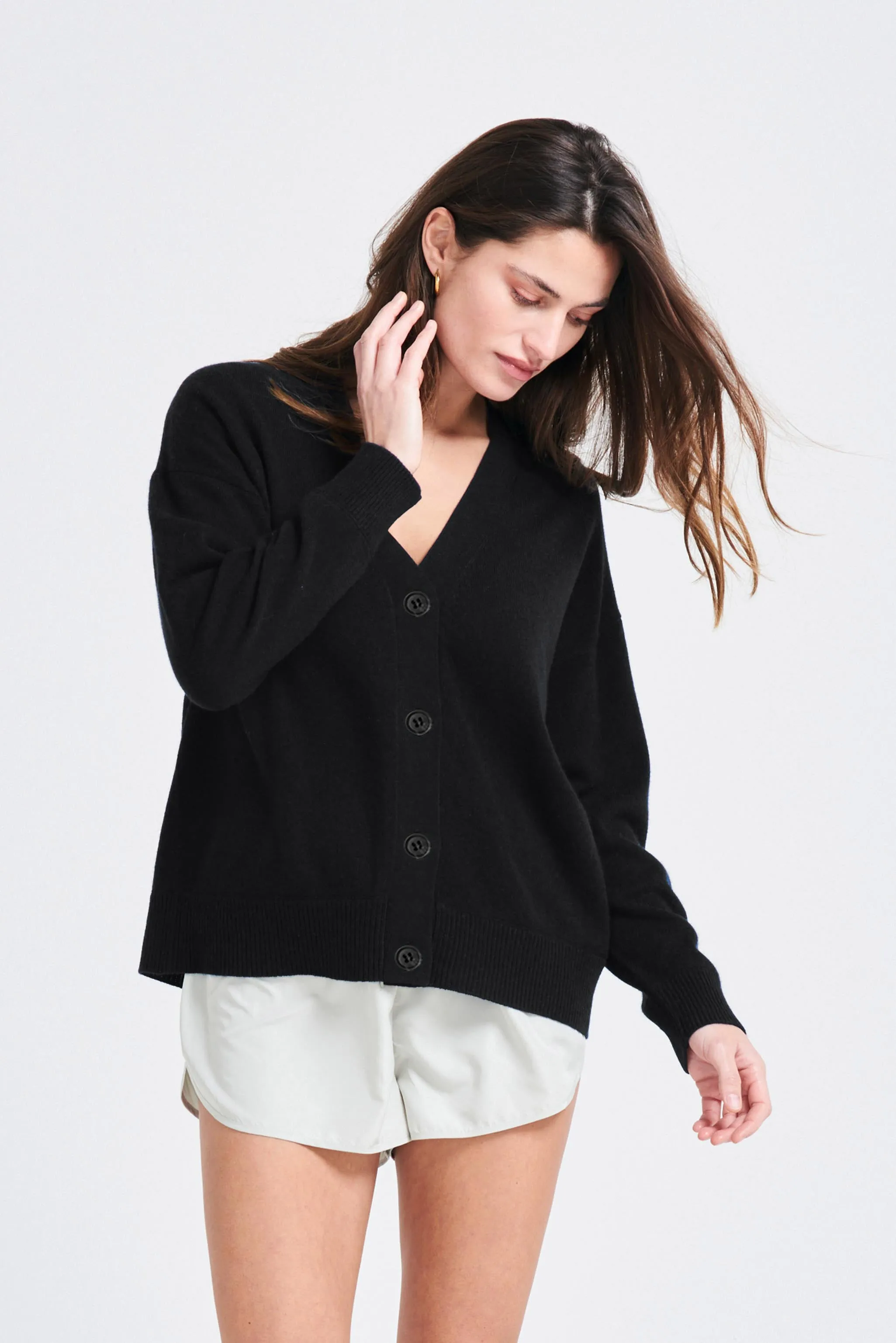 Cashmere Oversize Cardigan in Black