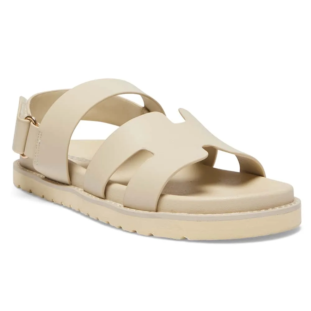 Daisy Sandal in Beige Smooth