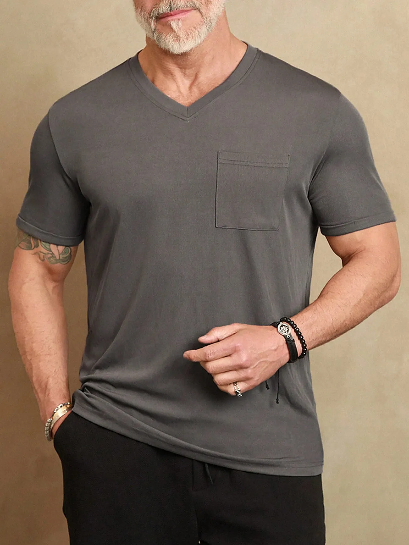 Men's Casual V Neck Short Sleeve T-Shirt with Pockets, Slight Stretch