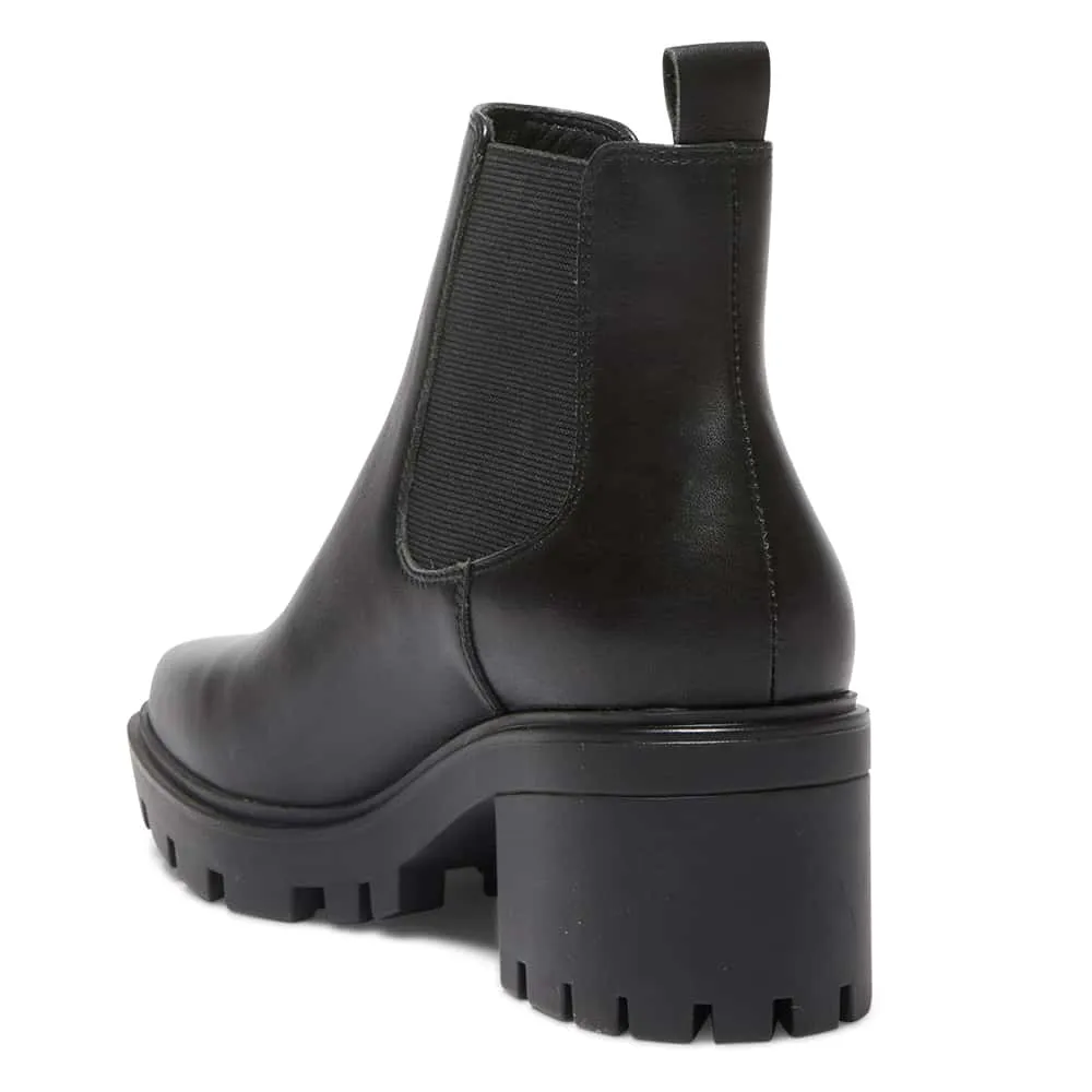 Zelda Boot in Black Leather